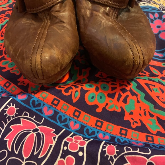 GENTLE SOULS Platform leather slide buckle mules - Picture 2 of 3